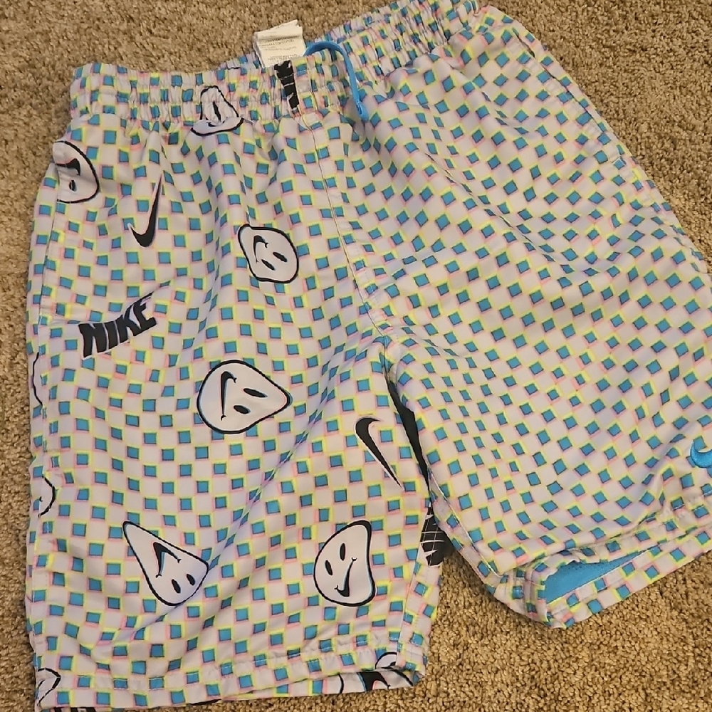 Nike Green Swim Trunks with Elastic Waistband Size Youth Large